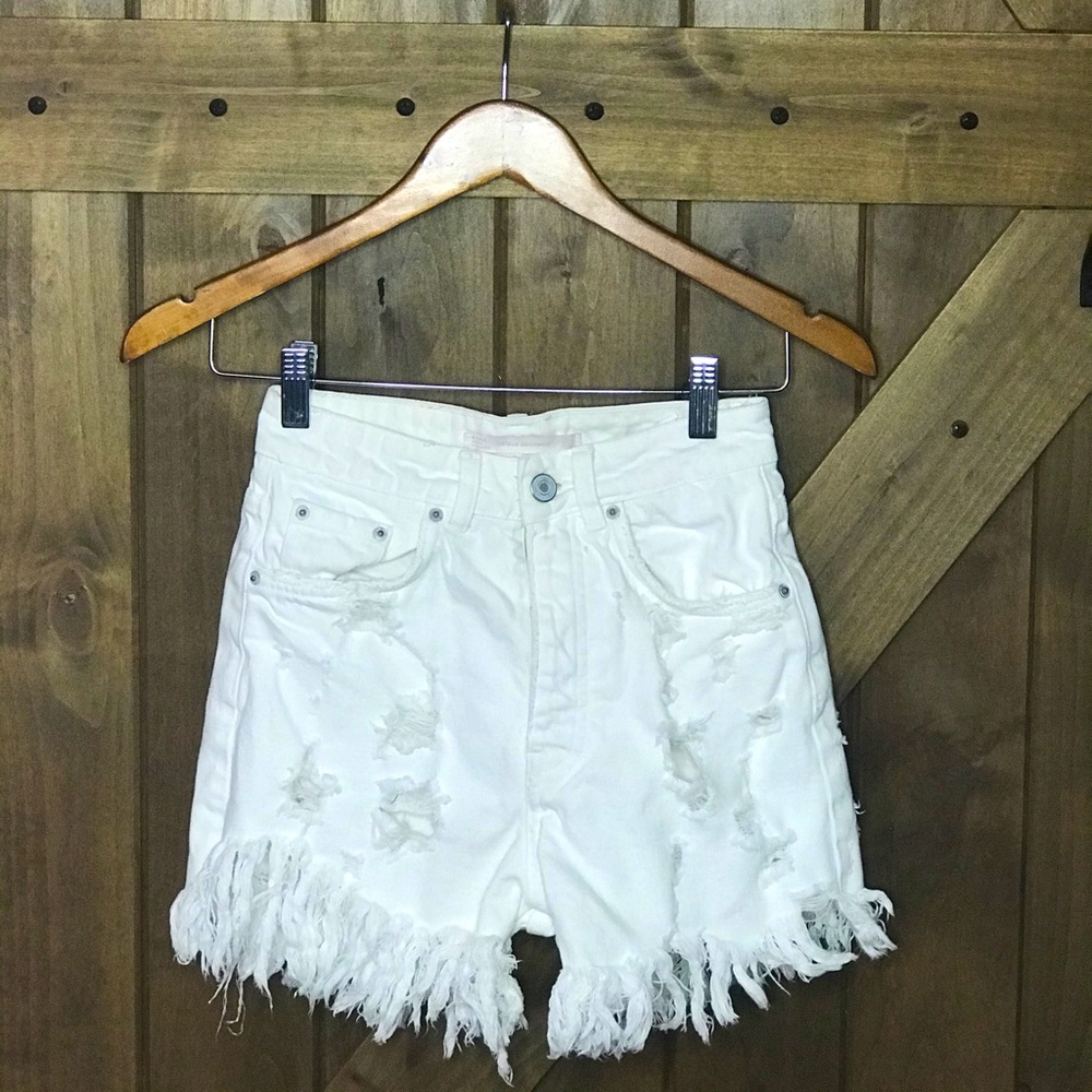 White denim high waist “Zara” shorts
